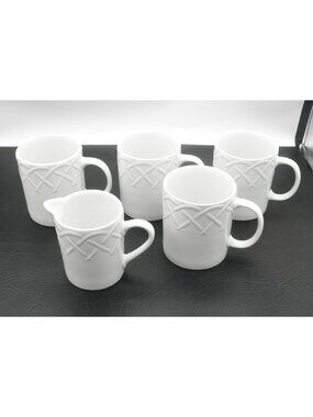 Picnic by Oneida 10 Ounce Mugs with 8 Ounce Creamer Set of 5 Pieces ONEPIC